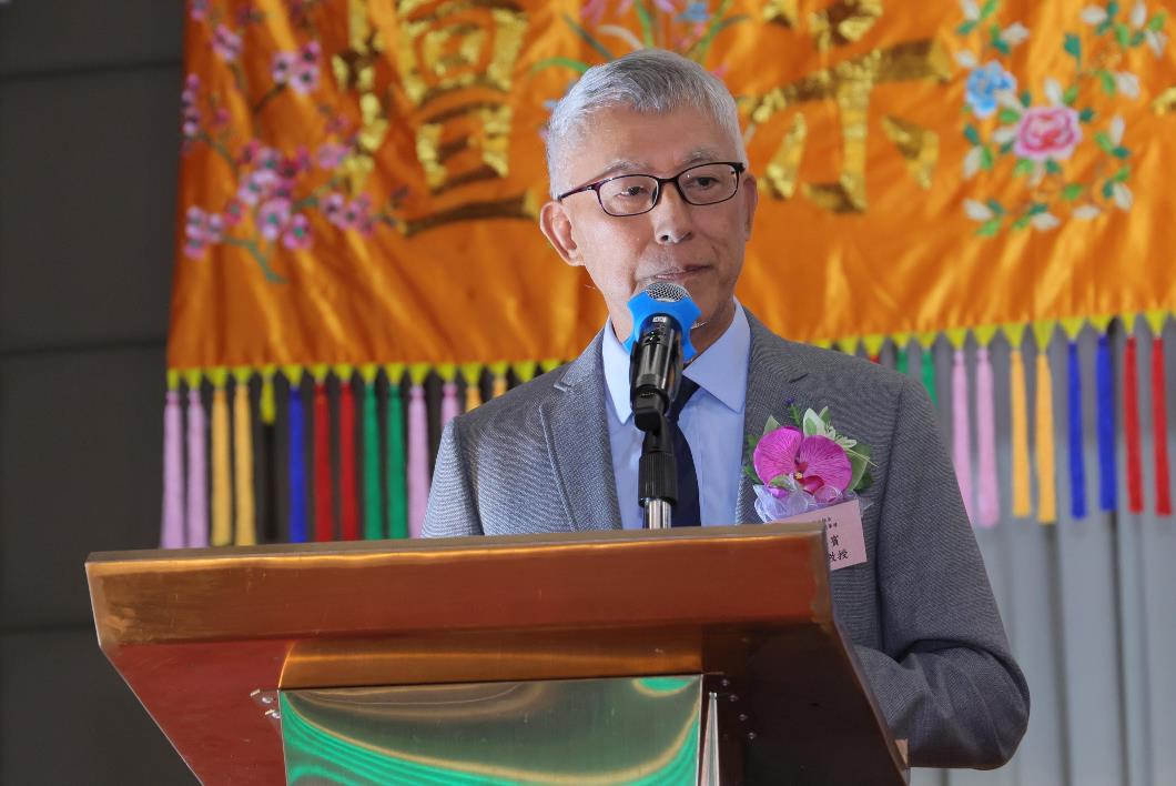 圖三：陳守仁教授致訓勉詞。