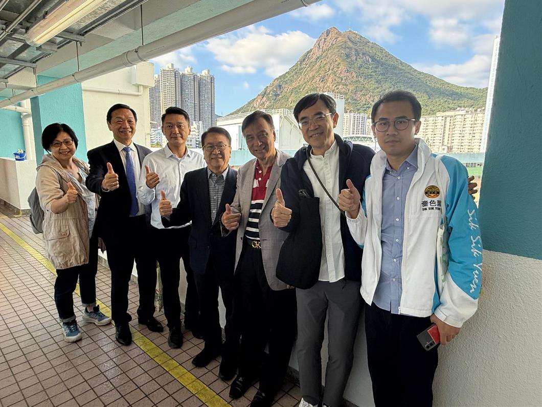 WhatsApp Image 2025-11-14 at 18.01.32