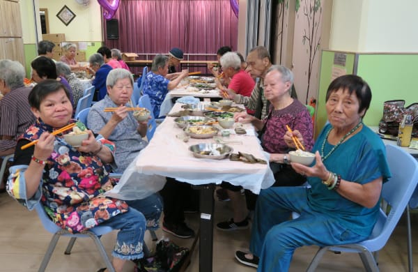 2-2 节庆聚餐，共度佳节